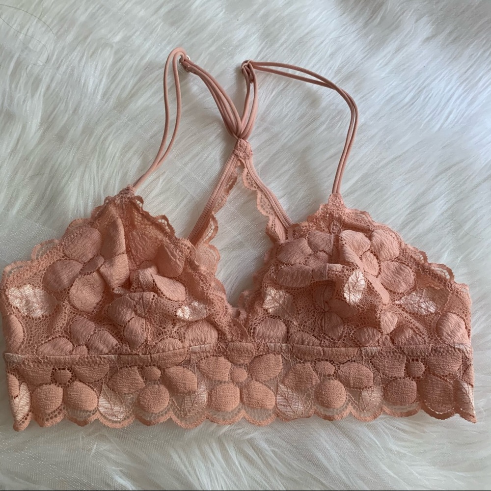 Aerie peach lacy bralette